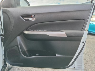 2023 Suzuki VITARA - Thumbnail