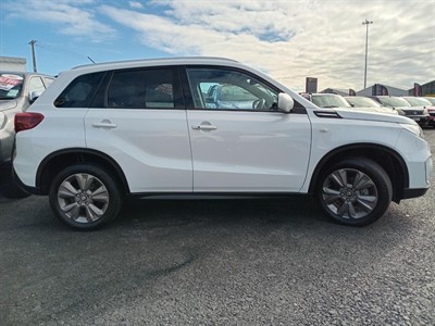 2023 Suzuki VITARA - Thumbnail