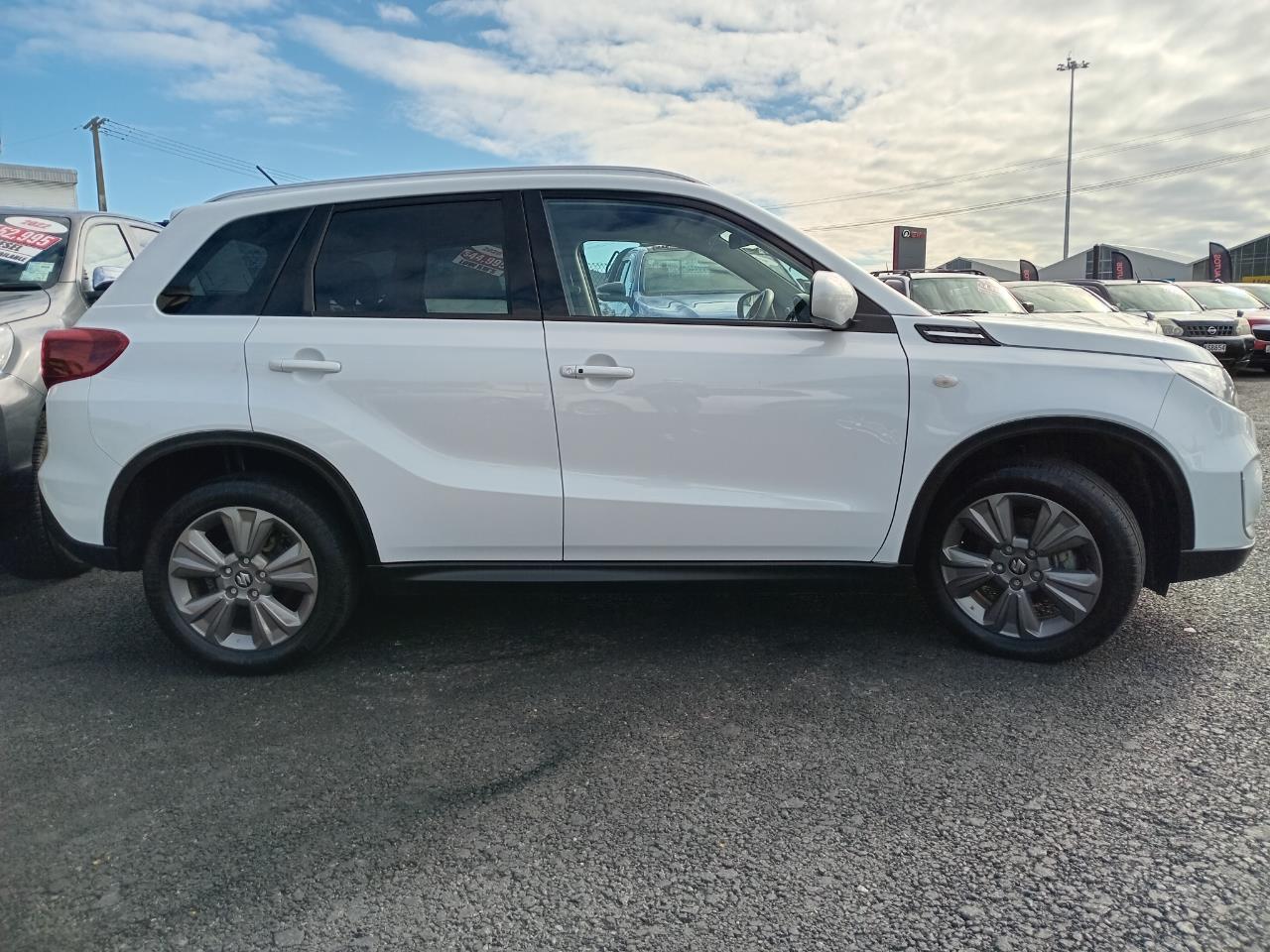 2023 Suzuki VITARA