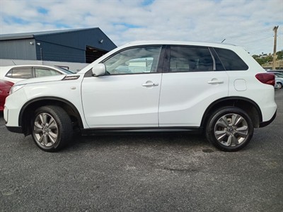 2023 Suzuki VITARA - Thumbnail