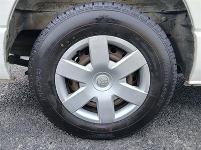 2006 Toyota HIACE - Thumbnail