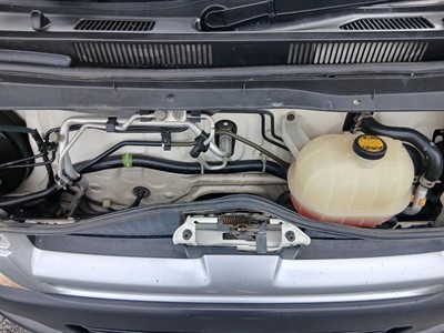 2006 Toyota HIACE - Thumbnail