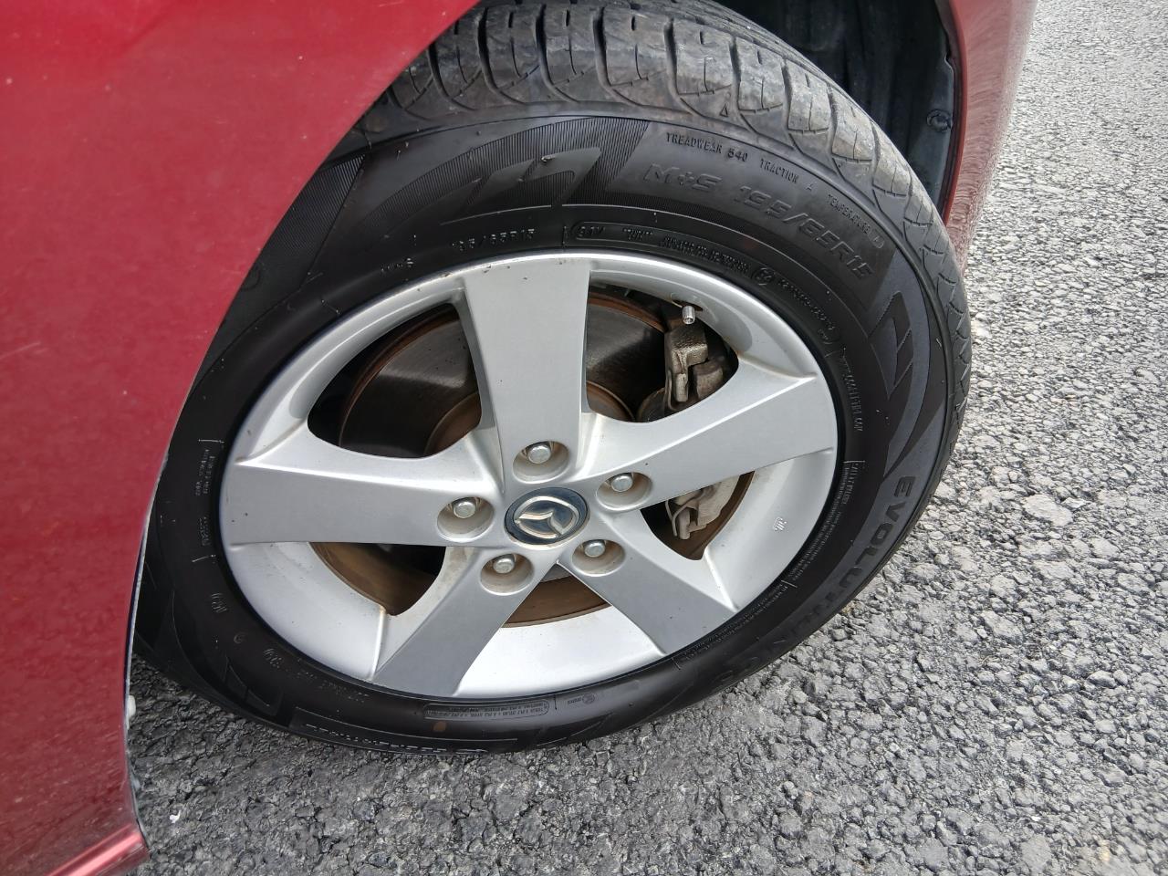 2013 Mazda PREMACY