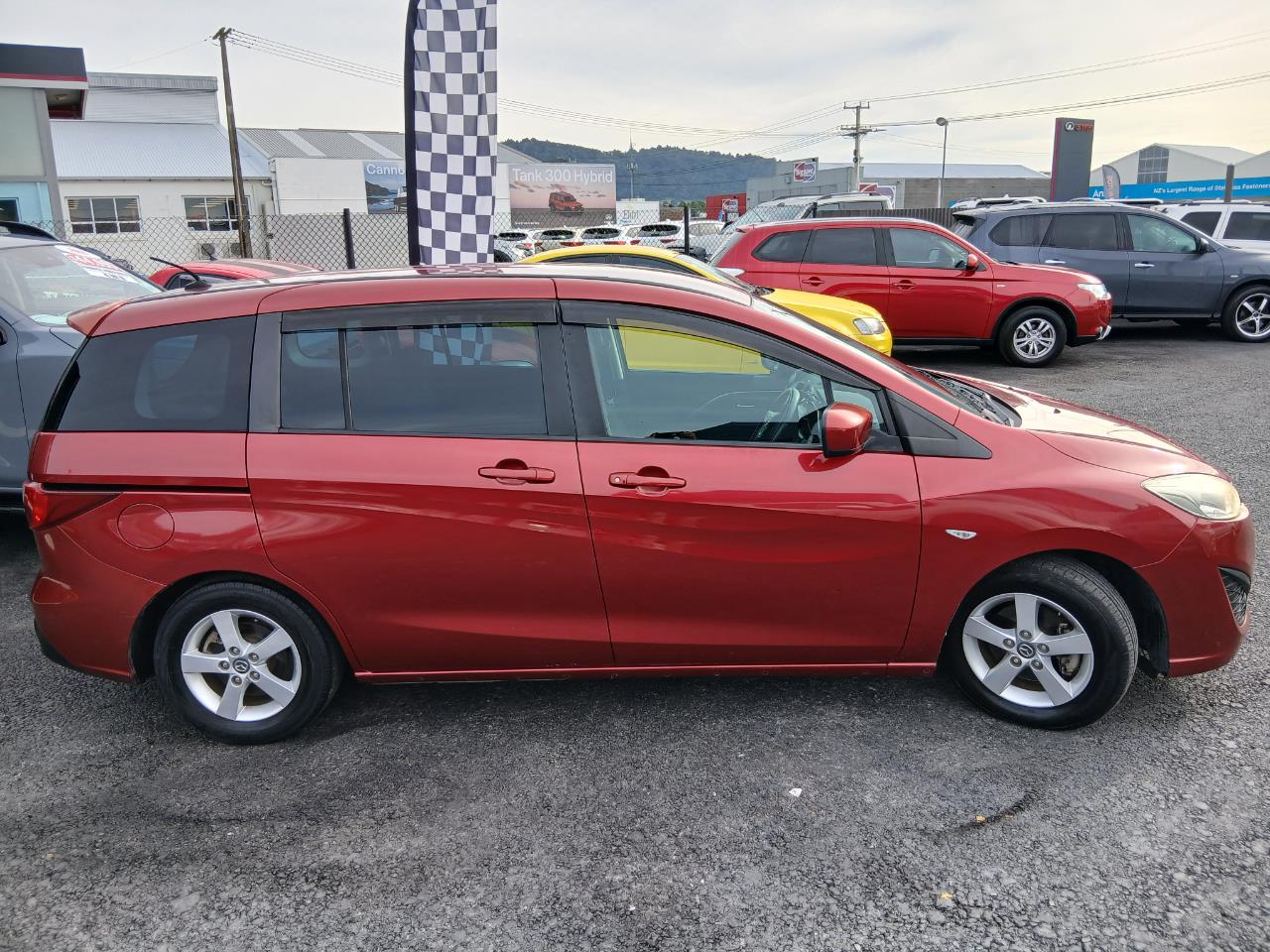 2013 Mazda PREMACY