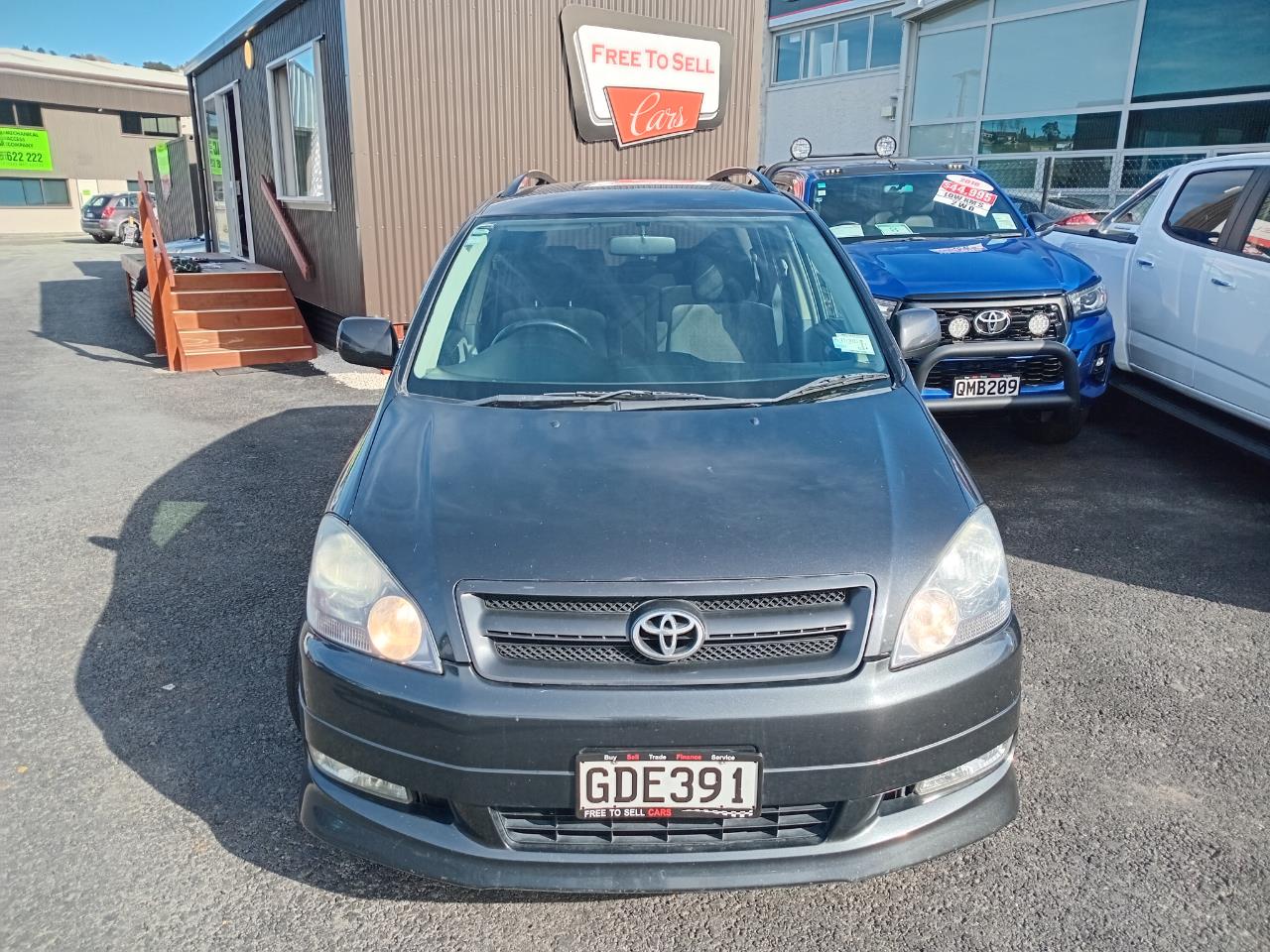 2001 Toyota IPSUM