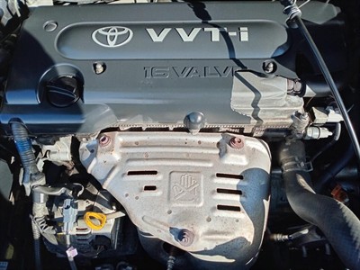 2001 Toyota IPSUM - Thumbnail