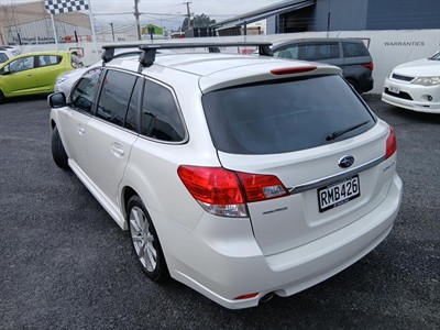 2012 Subaru Legacy - Thumbnail