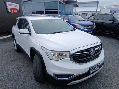 2018 Holden Acadia - Thumbnail