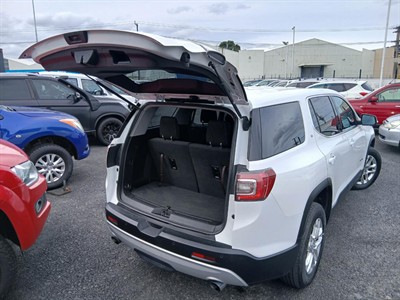 2018 Holden Acadia - Thumbnail
