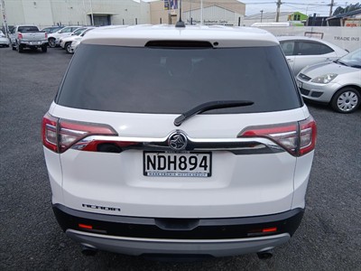 2018 Holden Acadia - Thumbnail