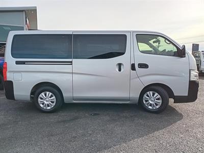2017 Nissan CARAVAN - Thumbnail
