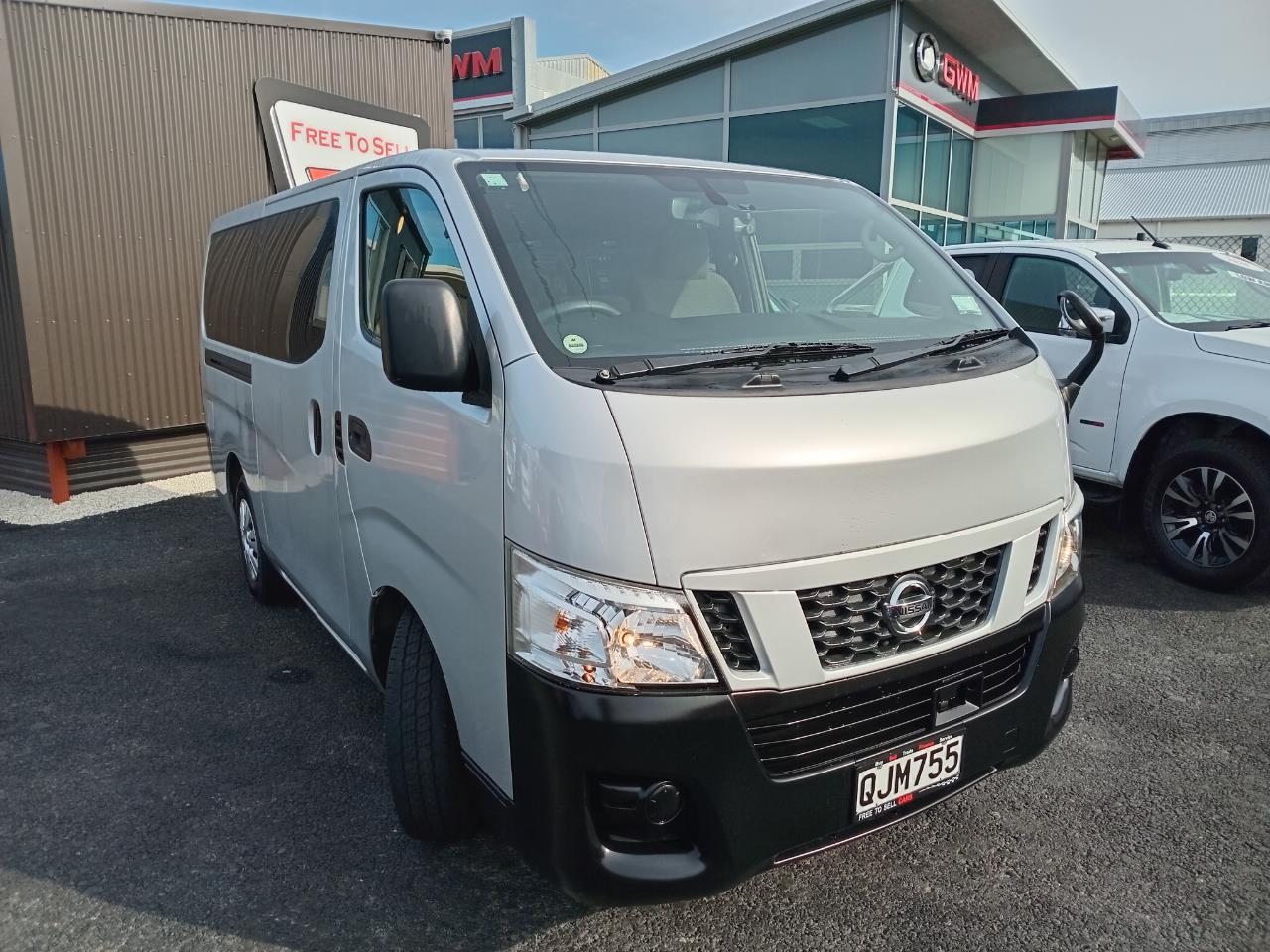 2017 Nissan CARAVAN