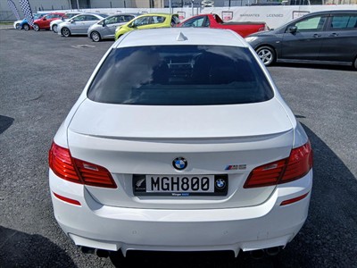 2015 BMW M5 - Thumbnail