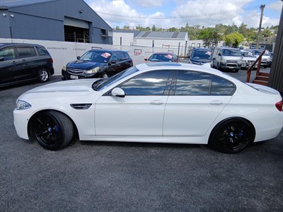 2015 BMW M5 - Thumbnail