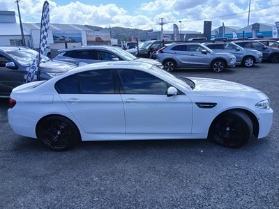 2015 BMW M5 - Thumbnail