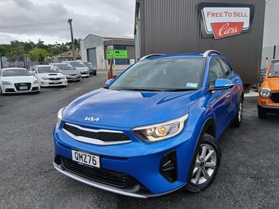 2024 Kia Stonic - Thumbnail