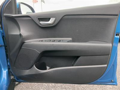 2024 Kia Stonic - Thumbnail