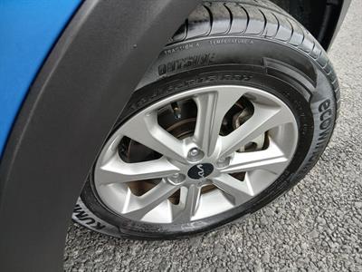 2024 Kia Stonic - Thumbnail