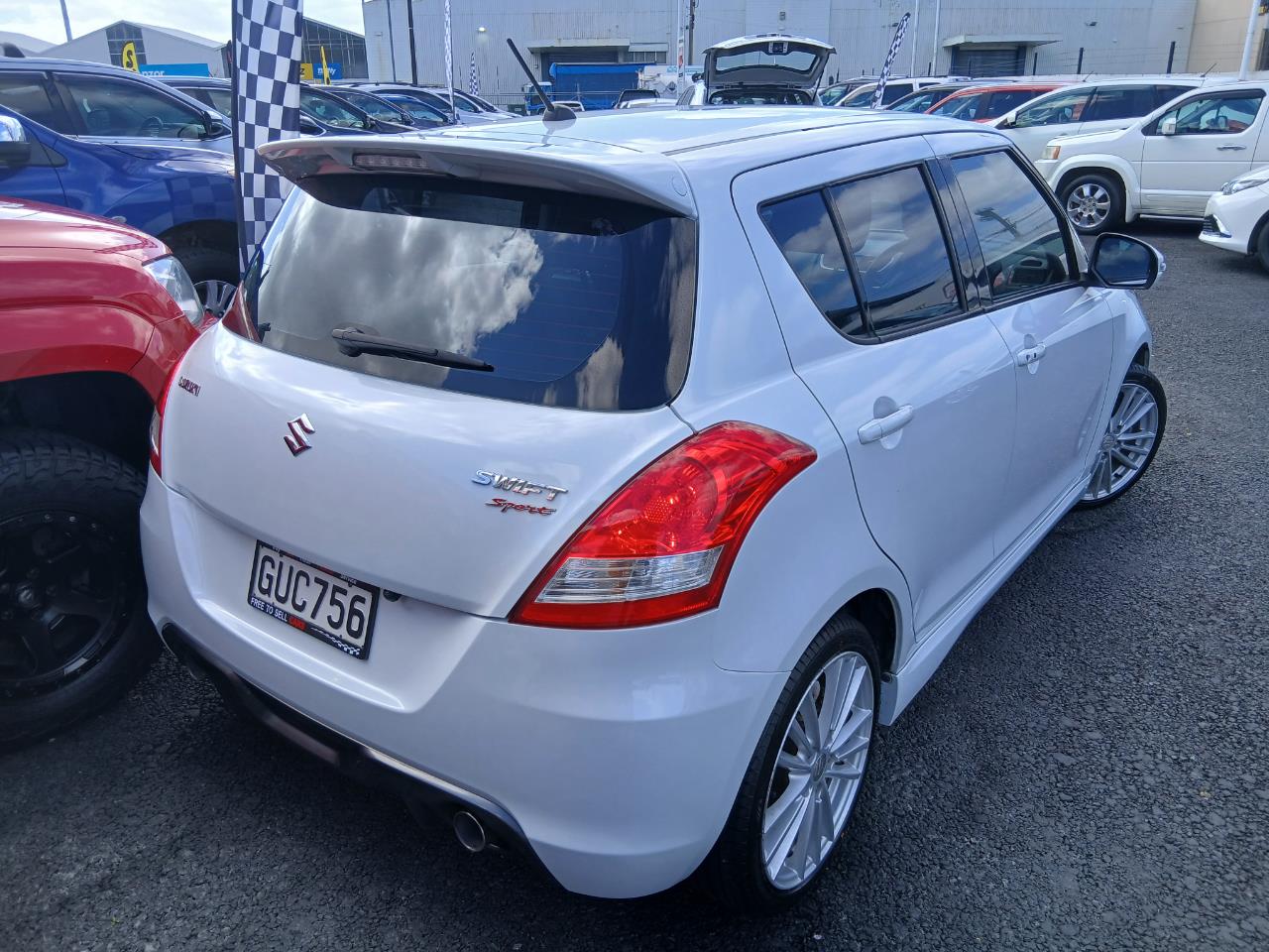 2013 Suzuki Swift
