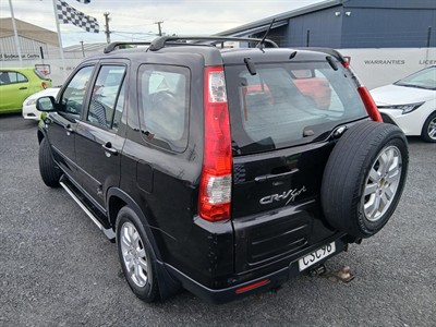 2005 Honda Crv - Thumbnail