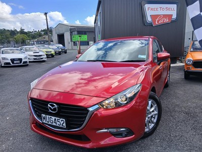 2017 Mazda Mazda3 - Thumbnail