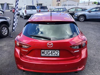 2017 Mazda Mazda3 - Thumbnail