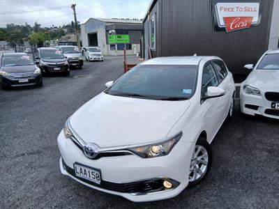 2017 Toyota COROLLA - Thumbnail