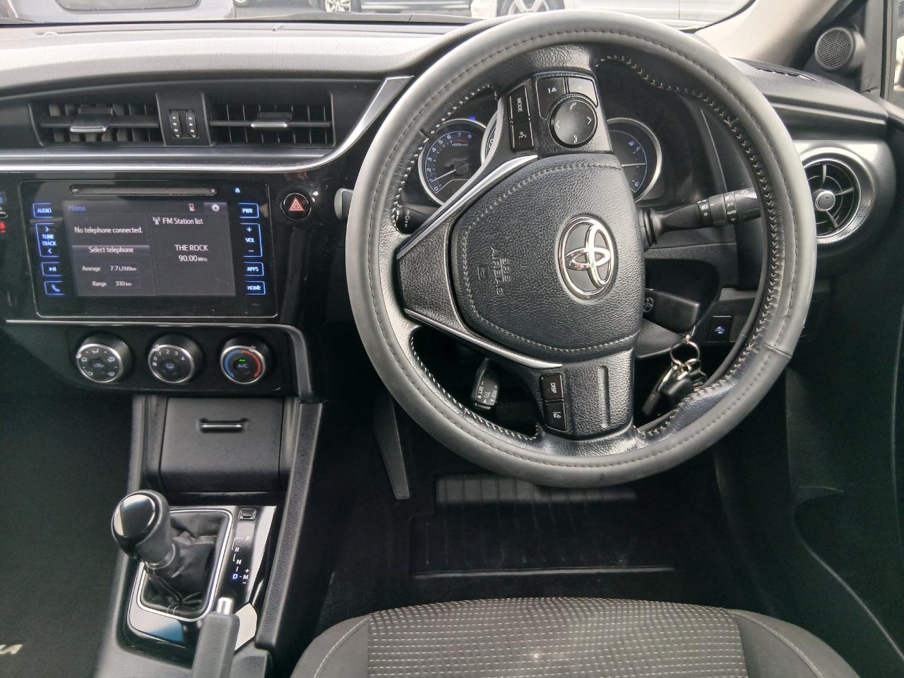 2017 Toyota COROLLA