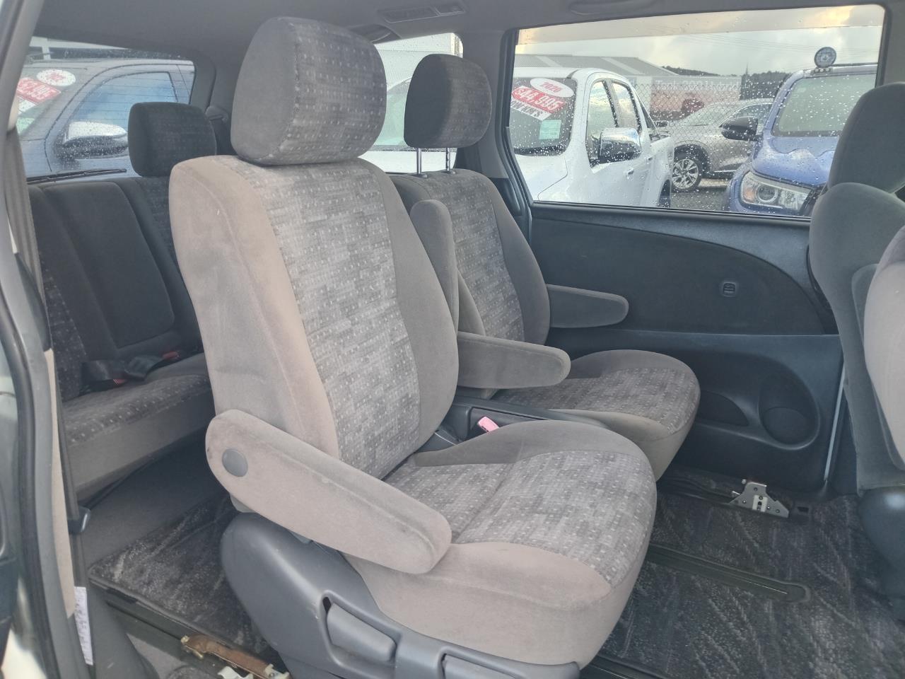 2005 Toyota ESTIMA