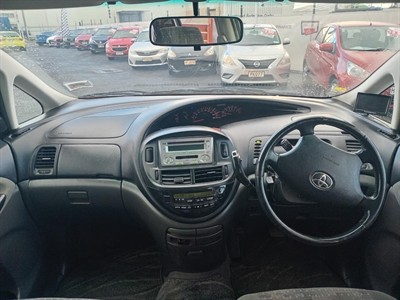 2005 Toyota ESTIMA - Thumbnail