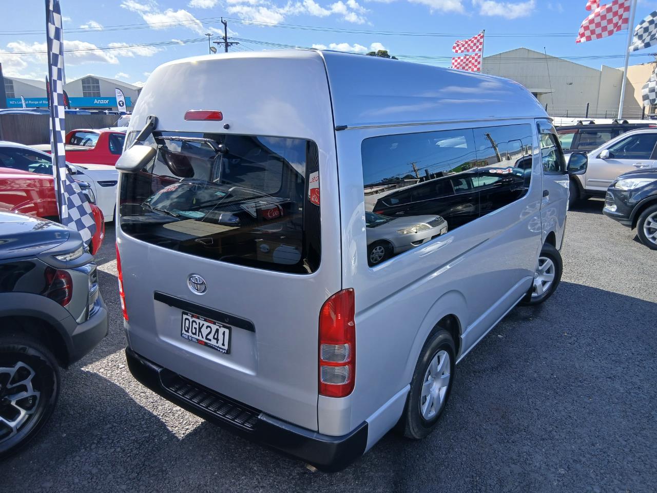 2020 Toyota HIACE