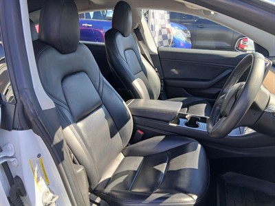 2019 Tesla Model 3 - Thumbnail