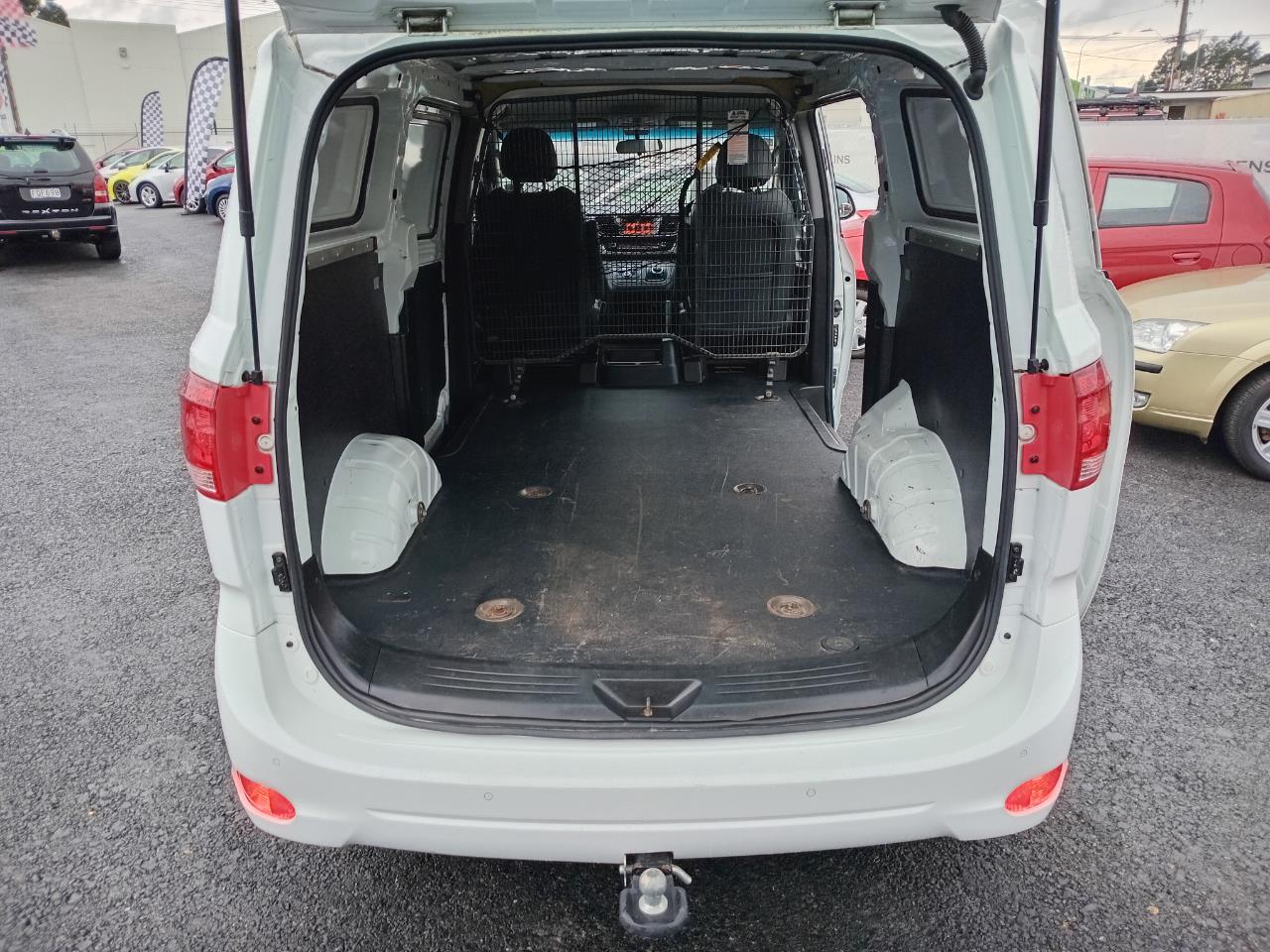 2021 LDV G10