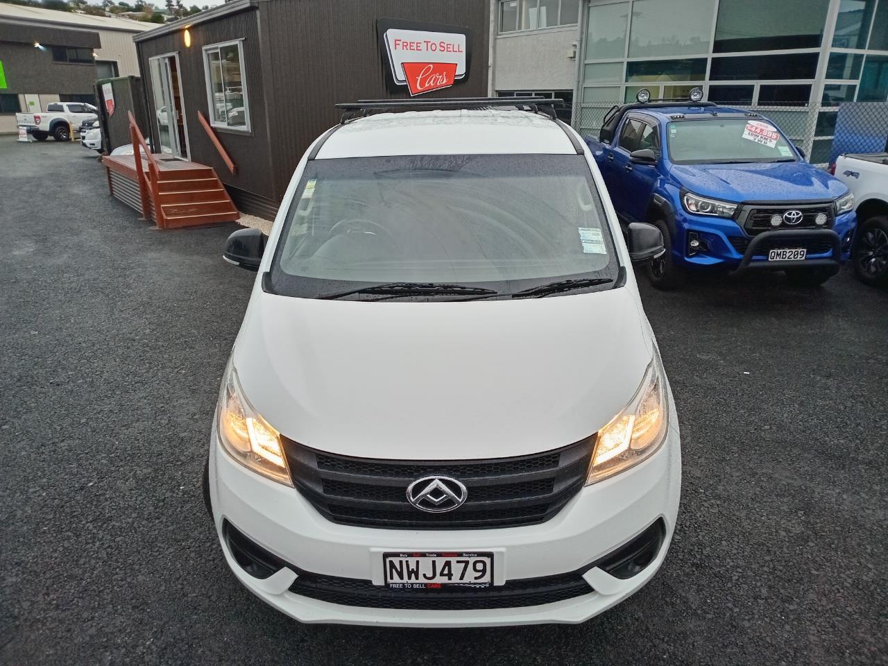 2021 LDV G10