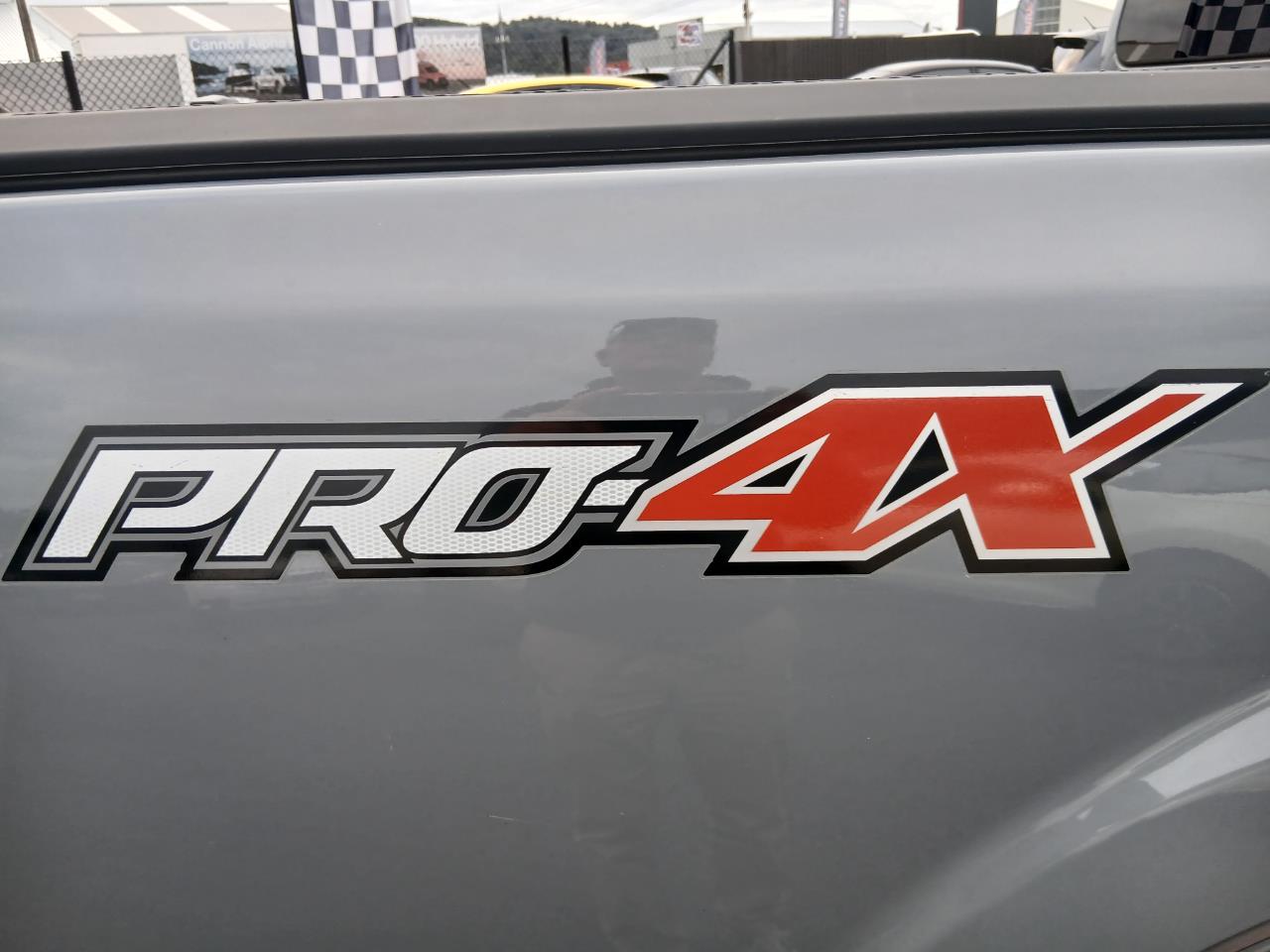 2021 Nissan NAVARA