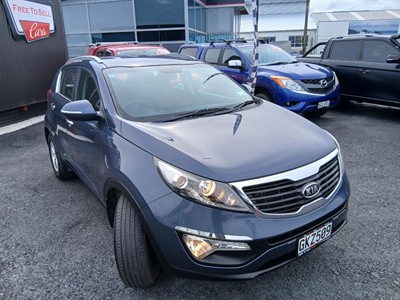 2012 Kia Sportage - Thumbnail