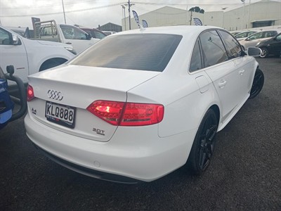 2010 Audi A4 - Thumbnail