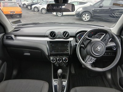 2022 Suzuki Swift - Thumbnail