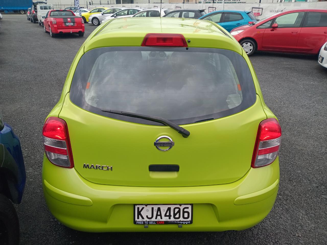 2011 Nissan March